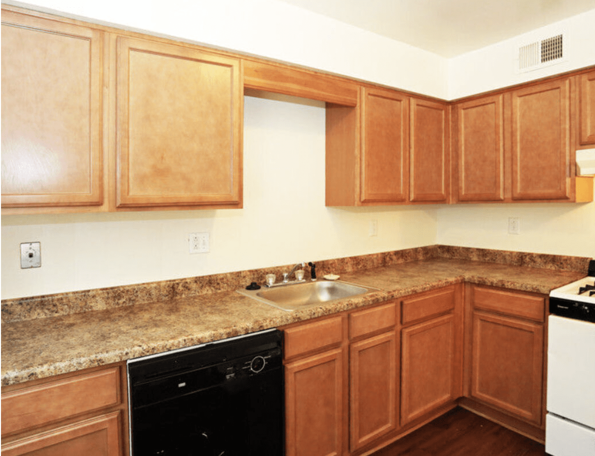 Kitchen Image - Cedarfield at Churchland (1) Grand Hampton - Kitchen Wooden